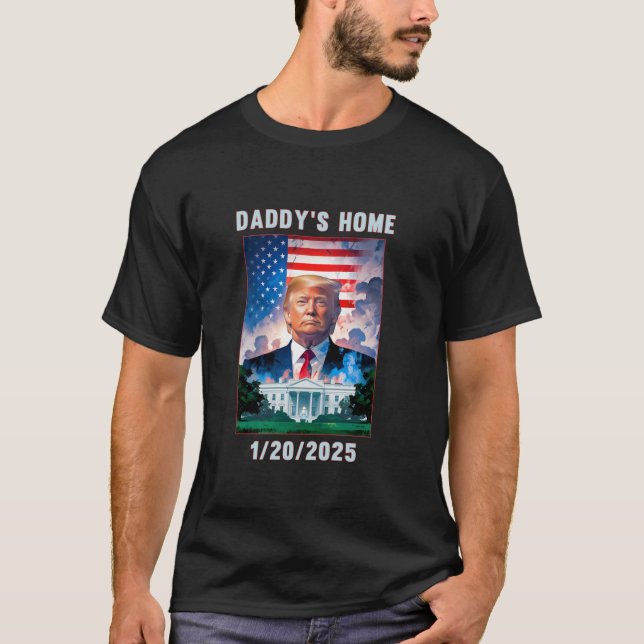Camiseta Papá em casa Donald Trump 2024 T Shirt (Frente)