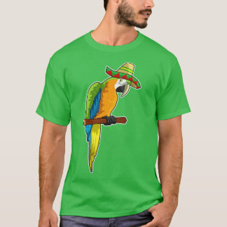 Camiseta Papagaio com chapéu de palha