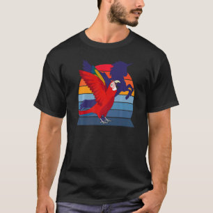 Camiseta Papagaio Retro I Unicórnio Alado I Arara Vermelha 