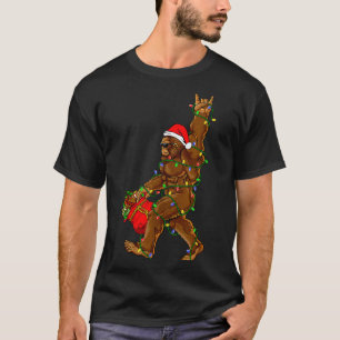 Camiseta Papai Noel Pé Grande Luzes de Natal Sasquatch Dive