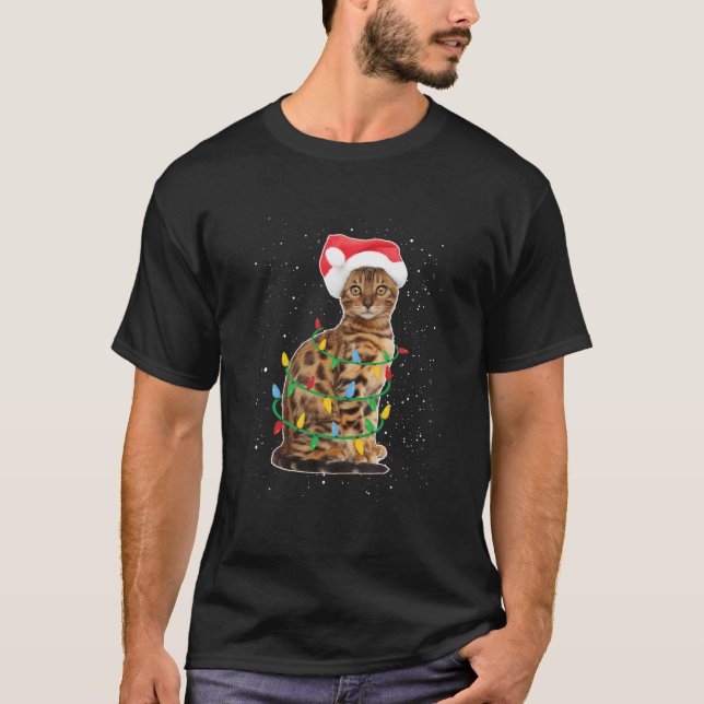 Camiseta Papais noeis Bengala Gato Com Luzes De Natal Engra (Frente)