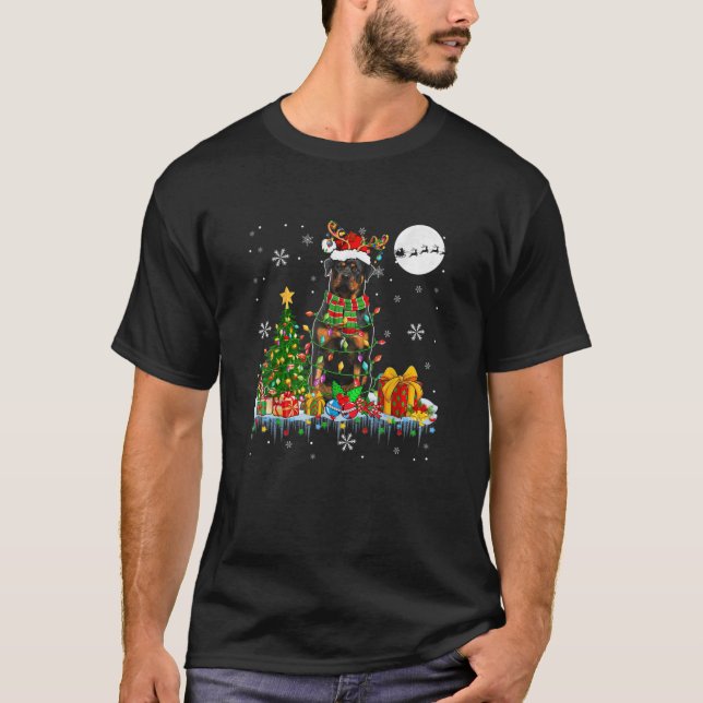 Camiseta Papais noeis Reindeer Rottweiler Luzes de Árvore d (Frente)