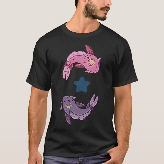 Camiseta Par de Peixes Koi Celestiais Sol e Lua Peixes Arte (Frente)