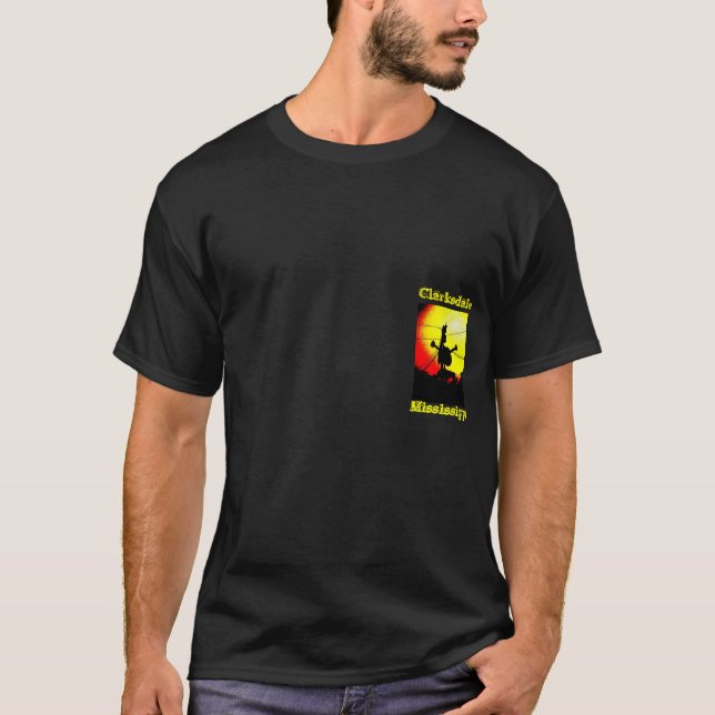 Camiseta Para baixo às estradas transversaas (Frente)