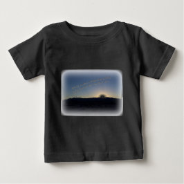 Camiseta Para Bebê 1 Samuel 15:22 Borda Branca Sunset