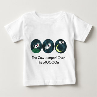 Camiseta Para Bebê A Vaca Saltou Sobre A MOOO