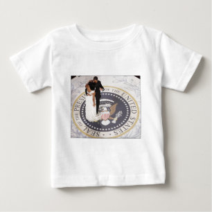 Camiseta Para Bebê Barack e Michelle Obama
