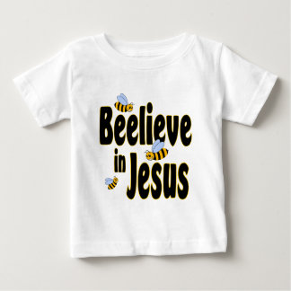 Camiseta Para Bebê Beelieve no preto de Jesus