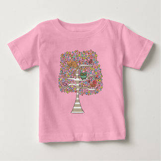 Camiseta Para Bebê Coruja de Gato e Pássaros Bonitos Sentados em uma 