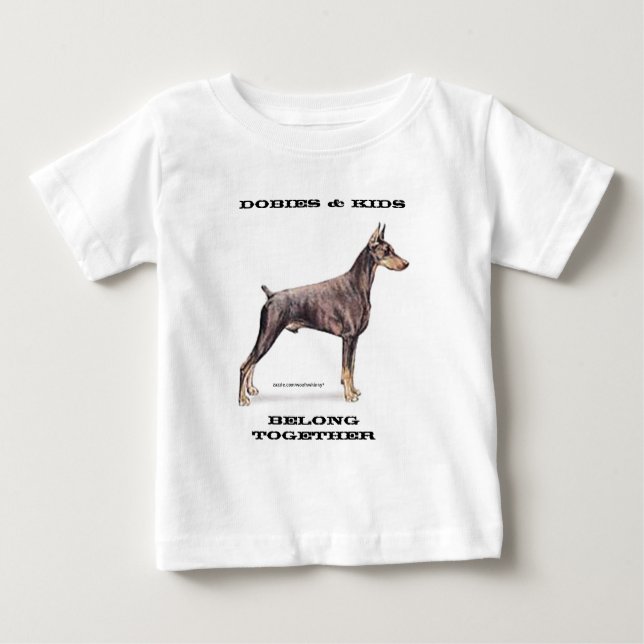 Camiseta Para Bebê Doberman Pinscher (Frente)
