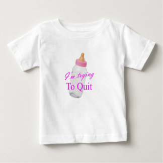 Camiseta Para Bebê Estou tentando parar