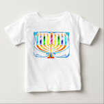 Camiseta Para Bebê Hanukkah Menorah - Chanukah Menorah<br><div class="desc">Hanukkah Menorah - Cartão Chanukah Menorah mostrando todas as velas queimando intensamente por esta época especial do ano,  o Festival de Luzes Judaico.</div>