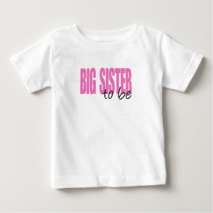 Camiseta Para Bebê Irmã Grande A Ser (Tipo De Letra De Bloco Rosa)