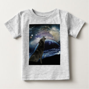 Camiseta Para Bebê Lobo uivando na lua