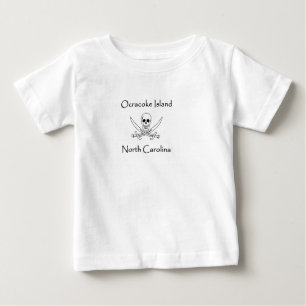 Camiseta Para Bebê Logotipo do pirata de North Carolina da ilha de