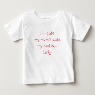 Camiseta Para Bebê Mãe Fofo Pai Sortudo Humor Divertido Bebê Menina C