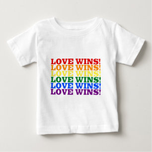 Camiseta Para Bebê O amor vence