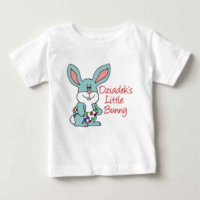 Camiseta Para Bebê O Pequeno Coelhinho de Dziadek (Frente)