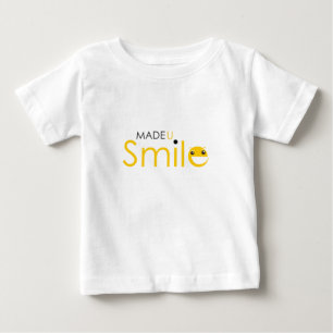 Camiseta Para Bebê Sorriso feito de U