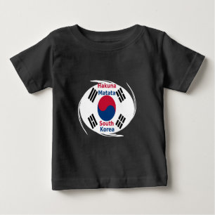 Camiseta Para Bebê Vibrações Coreanas: Uma Mensagem de Paz