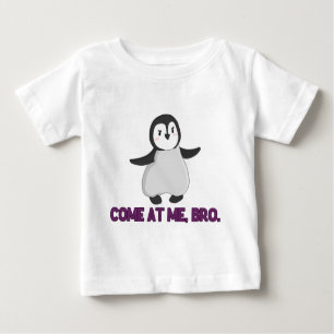 Camiseta Para Bebê Vindo em mim, pinguim de Bro