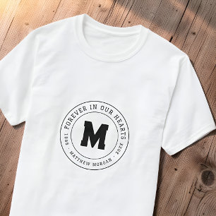 Camiseta Para Sempre em Nossos Corações Monograma de Memori