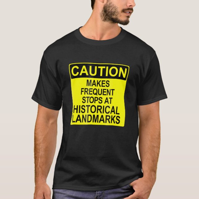 Camiseta Paragens Frequentes De Precaução Em Pontos Históri (Frente)