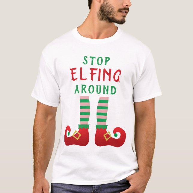 Camiseta Pare De Se Esconder Por Um Natal Engraçado Dizendo (Frente)