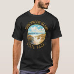 Camiseta Parque Estadual da Ilha de Honeymoon - Retro Dista<br><div class="desc">Parque Estadual da Ilha de Honeymoon vetor trabalho de arte design. Parte de uma corda de ilhas de barreira espumante no Golfo do México ao largo da costa oeste da Flórida.</div>