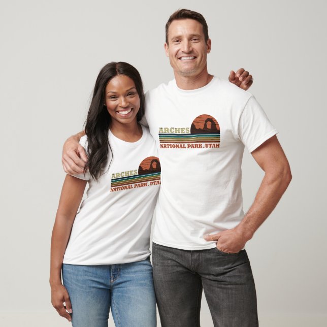 Camiseta Parque Nacional Arches Vintage Moab Utah (Unissex)
