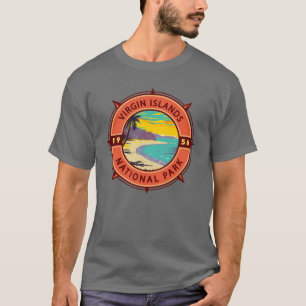 Camiseta Parque Nacional das Ilhas Virgens - Emblem Retro C