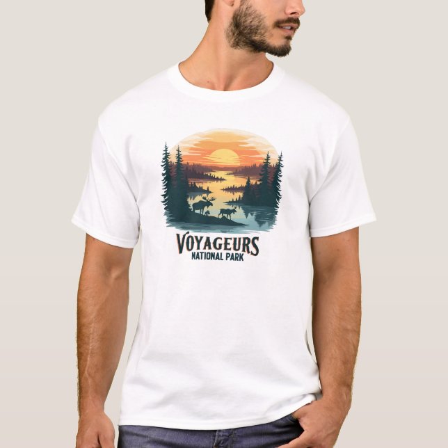 Camiseta Parque Nacional Voyageurs Retro Sunset Moose (Frente)
