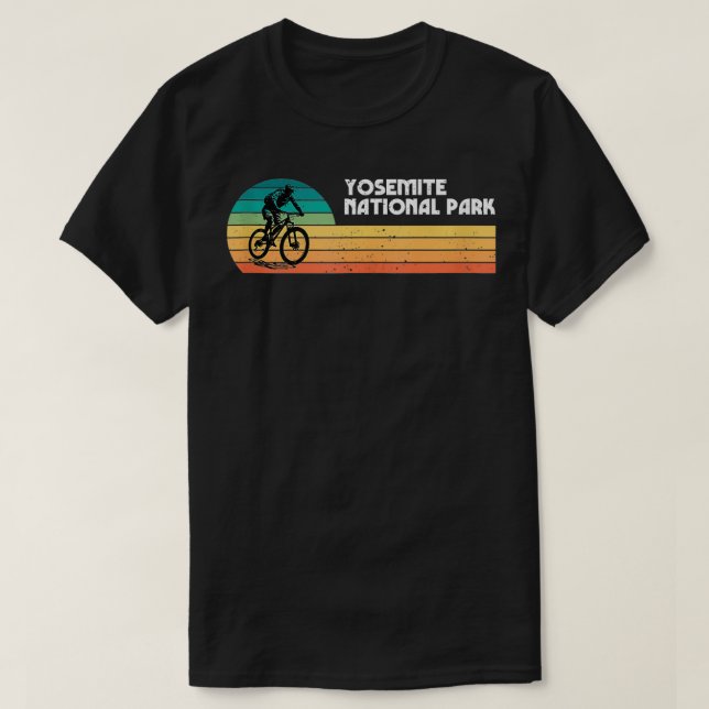 Camiseta Parque Nacional Yosemite Stripes Retro Montagem de (Frente do Design)