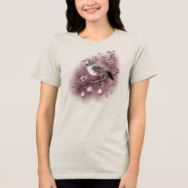 Camiseta Partucho em uma árvore de pera