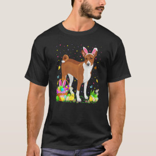 Camiseta Páscoa Basenji Cachorro Coelho Ovo Caçando Basenji