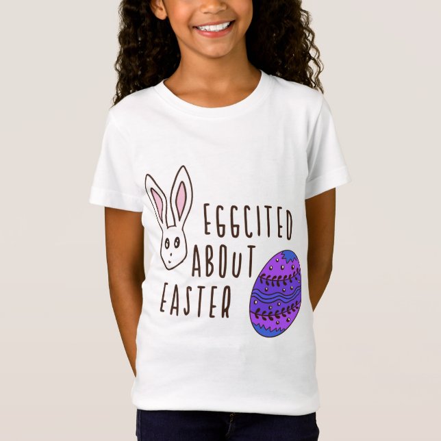 Camiseta Páscoa Bonita E Humorista Ocupada Sobre O Carro Pá (Frente)