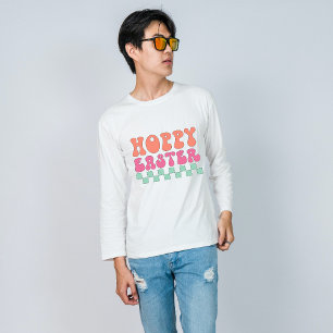 Camiseta Páscoa de Hoppy com tipografia retrô