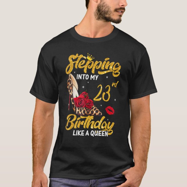 Camiseta Passando Para O 24º Aniversário Como Uma Rainha Le (Frente)