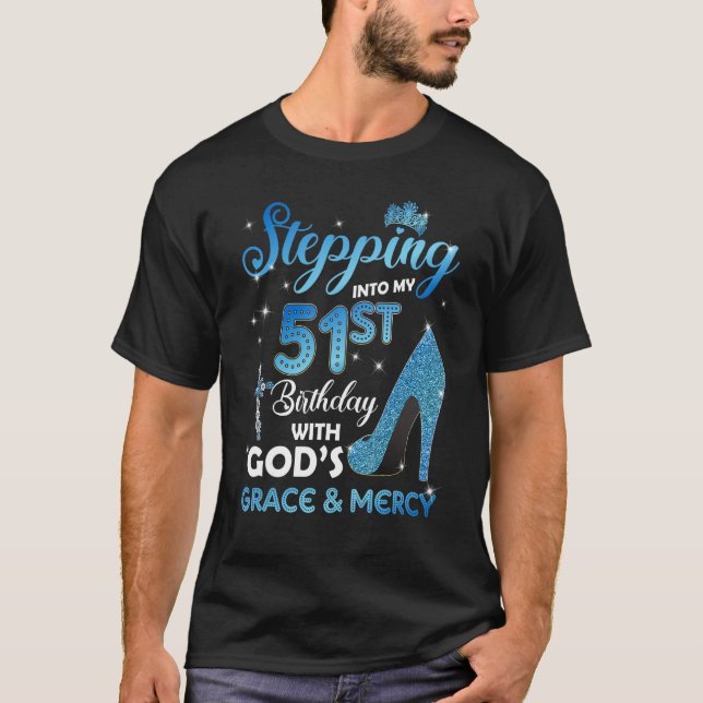Camiseta Passando para o aniversário de 51 ruas com a Graça (Frente)