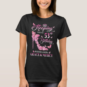 Camiseta Passando para o meu 53º aniversário com a Graça de