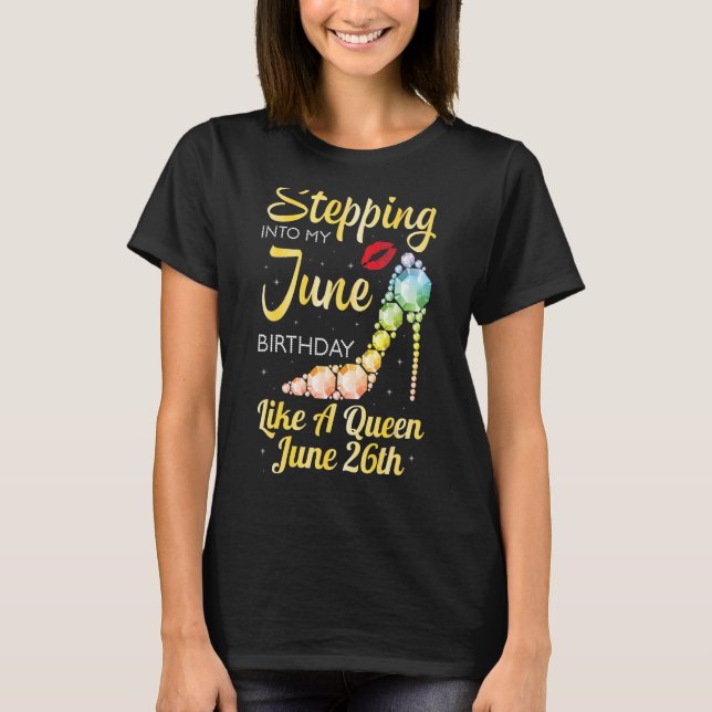 Camiseta Passando Para O Meu Aniversário De Junho Como Uma  (Frente)
