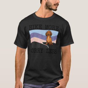 Camiseta Passeio de Dachshund Marrom Se Preocupe Menos Gráf