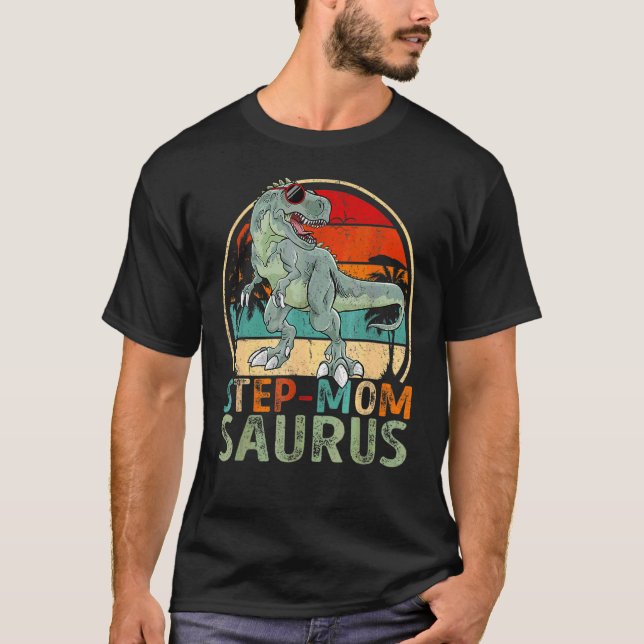 Camiseta Passo Momsaurus Rex Dinossaur Passo Mãe Saurus (Frente)