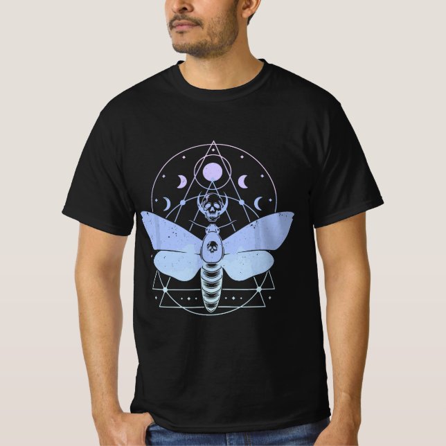 Camiseta Pastel Goth Moth Moon Wiccan Crescent Skull  (Frente)