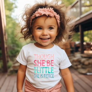 Camiseta Pastel Watercolor Mas Ela É Pouco