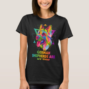 Camiseta Pastores Alemães São Meu Tipo de Cachorro Humor Pe
