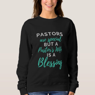 Camiseta Pastores são especiais, mas esposa de pastor