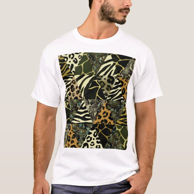 Camiseta Patchwork Safari: Watercolor Animal Print. (Frente)