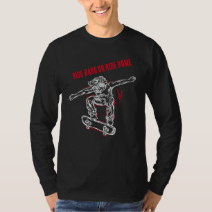 Camiseta Pateador Voador Fazendo Médio-Ar-Skateboard