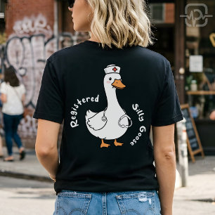 Camiseta Pato Enfermeira Divertida Ganso Bobo Registrado Sa